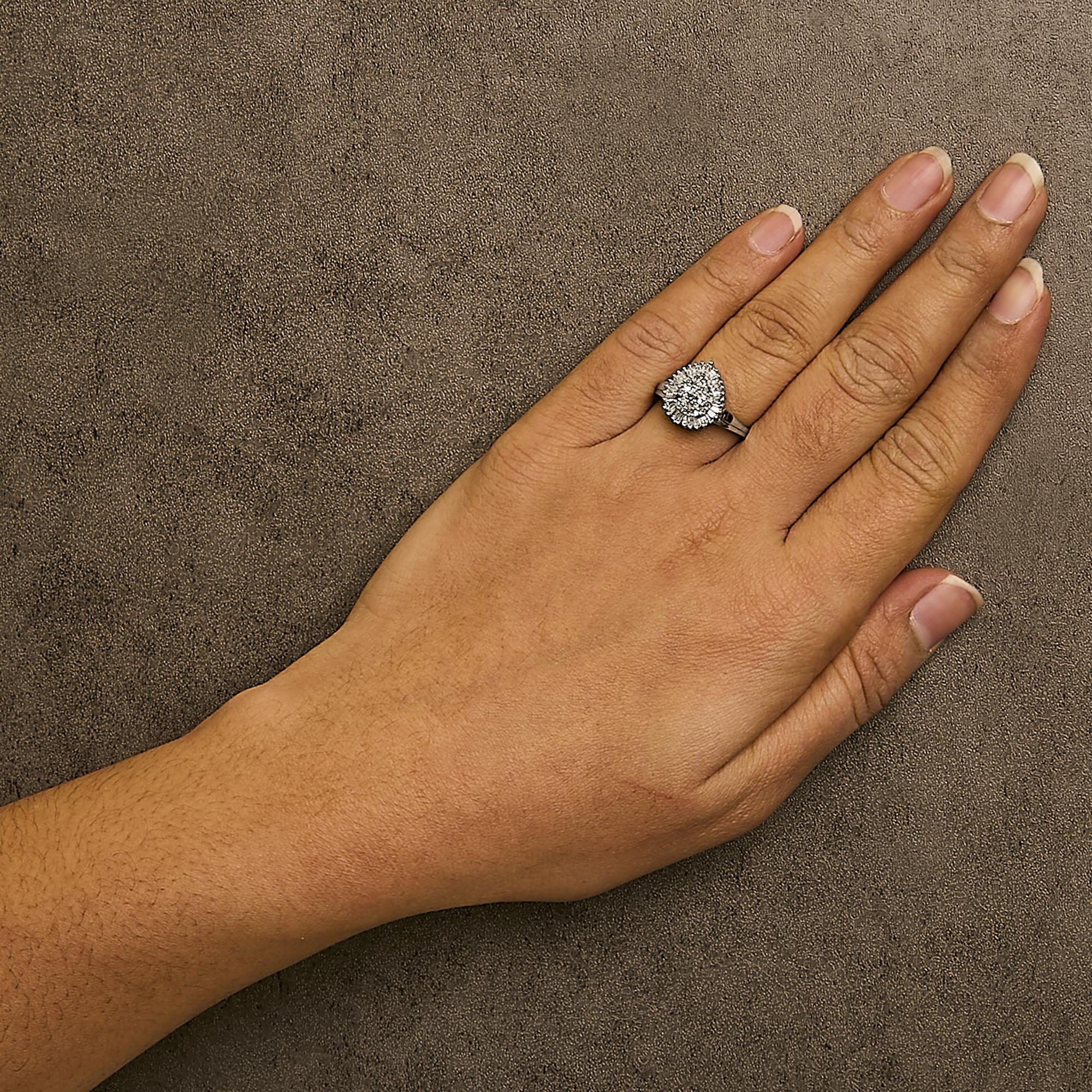 10K White Gold 1/2 Cttw Round & Baguette Cut Diamond Pear Shaped Domed Pavé Cluster with Halo Cocktail Ring (H-I Color, SI1-SI2 Clarity)