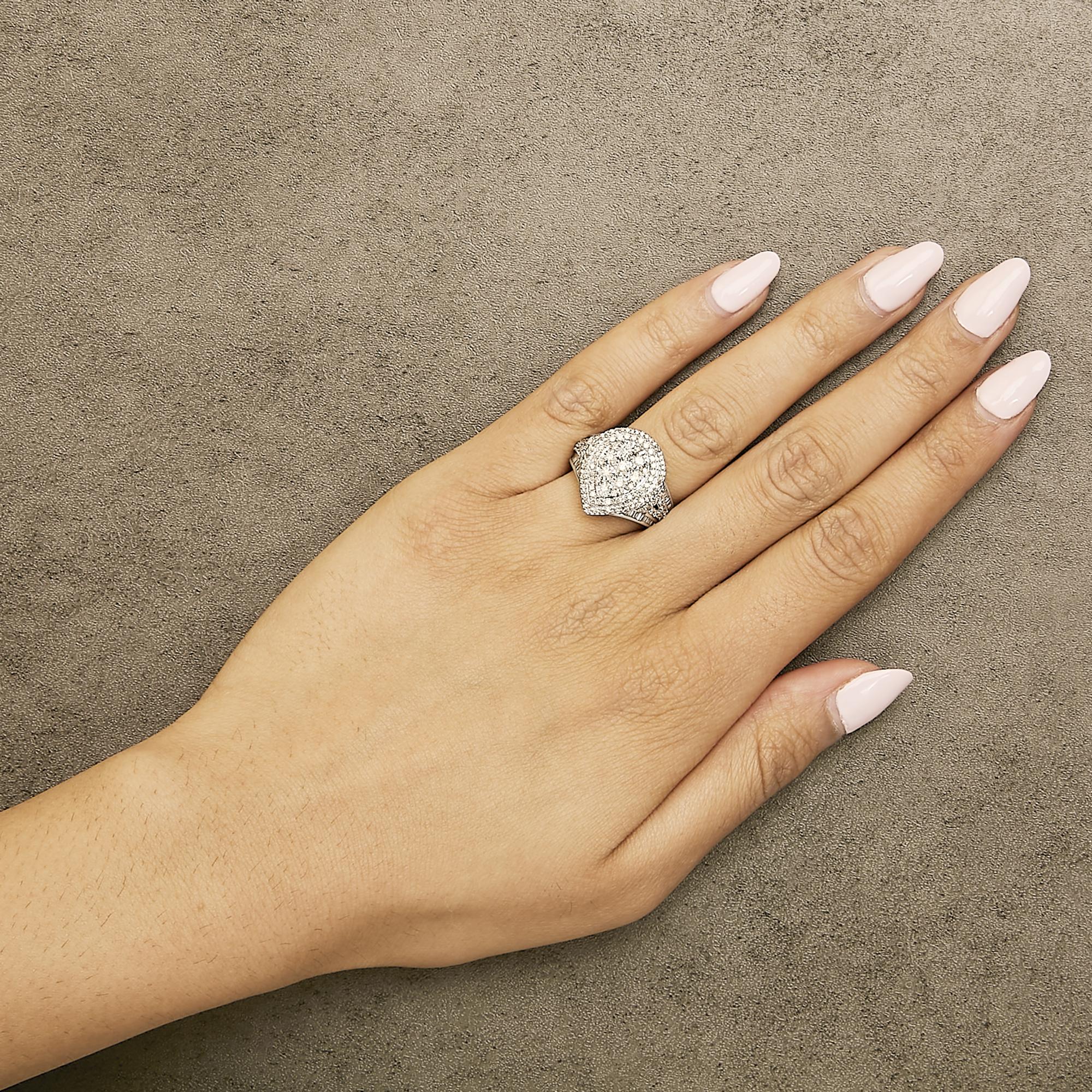 Sterling Silver 1 Cttw Diamond Pear-Shaped Triple Halo Cluster Ring