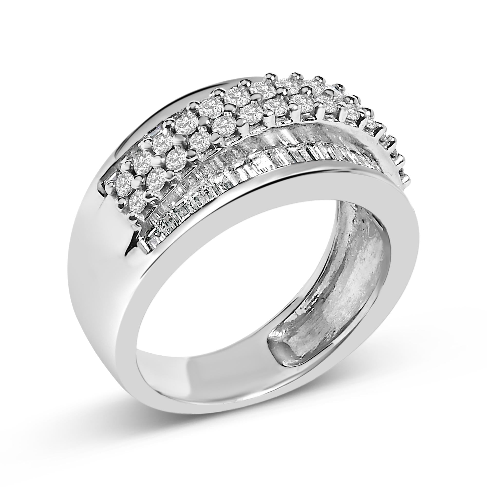 14K White Gold Round and Baguette Diamond Ring (1 1/2 Cttw, F-G Color, SI1-SI2 Clarity)