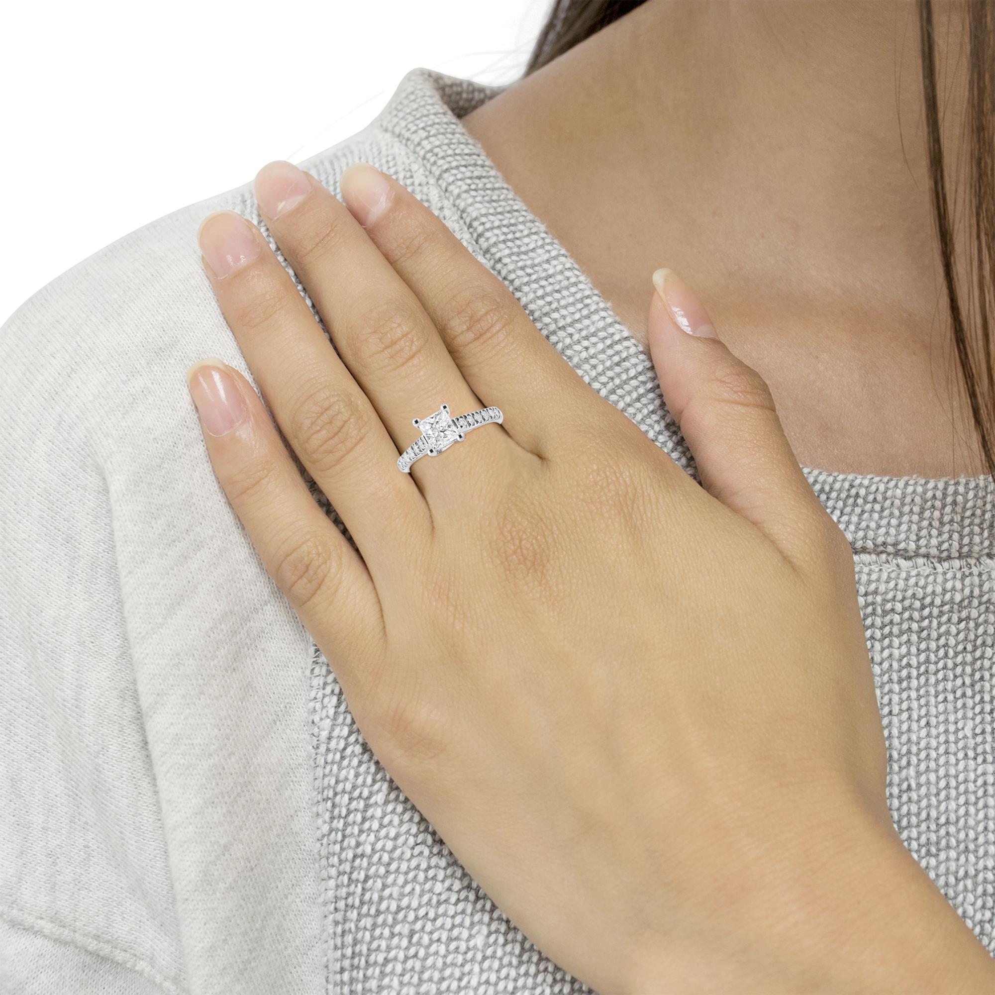 14K White Gold 1 1/5 Cttw 4-Prong Set Princess Diamond Classic Engagement Ring