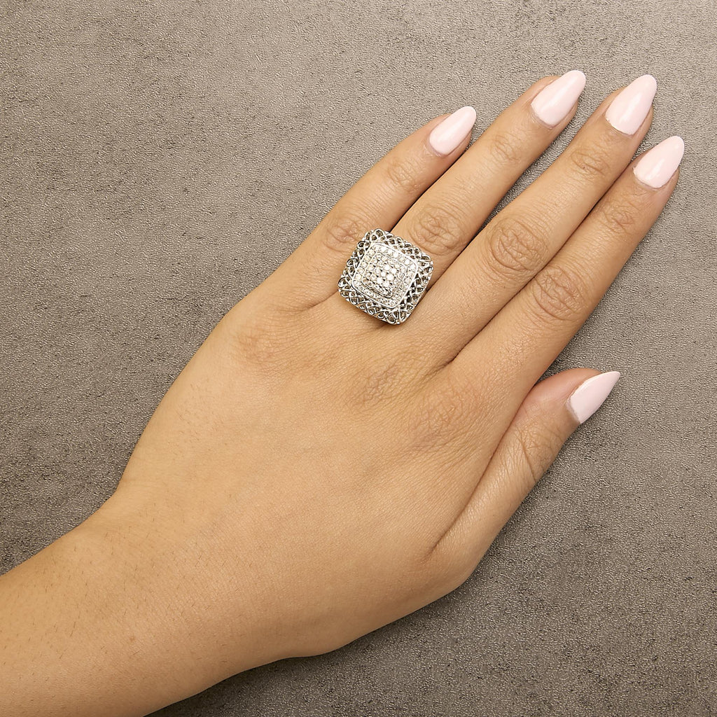 Sterling Silver 1.0 Cttw Diamond Celtic Knot Cocktail Ring
