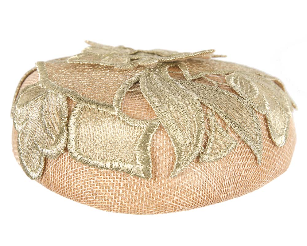 Nude and gold pillbox fascinator
