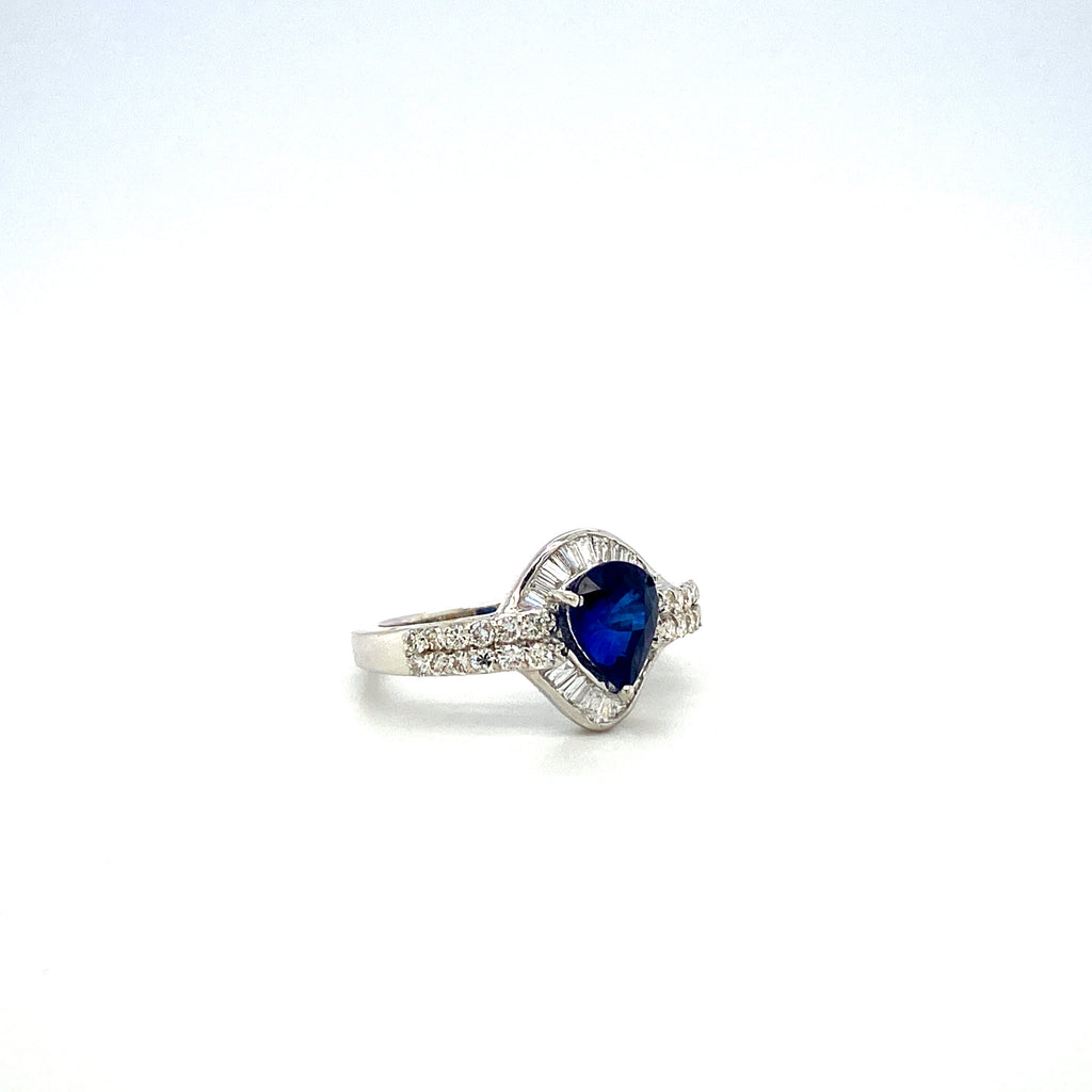 Sapphire and Diamond Ring in 18K White Gold - KGR 10182