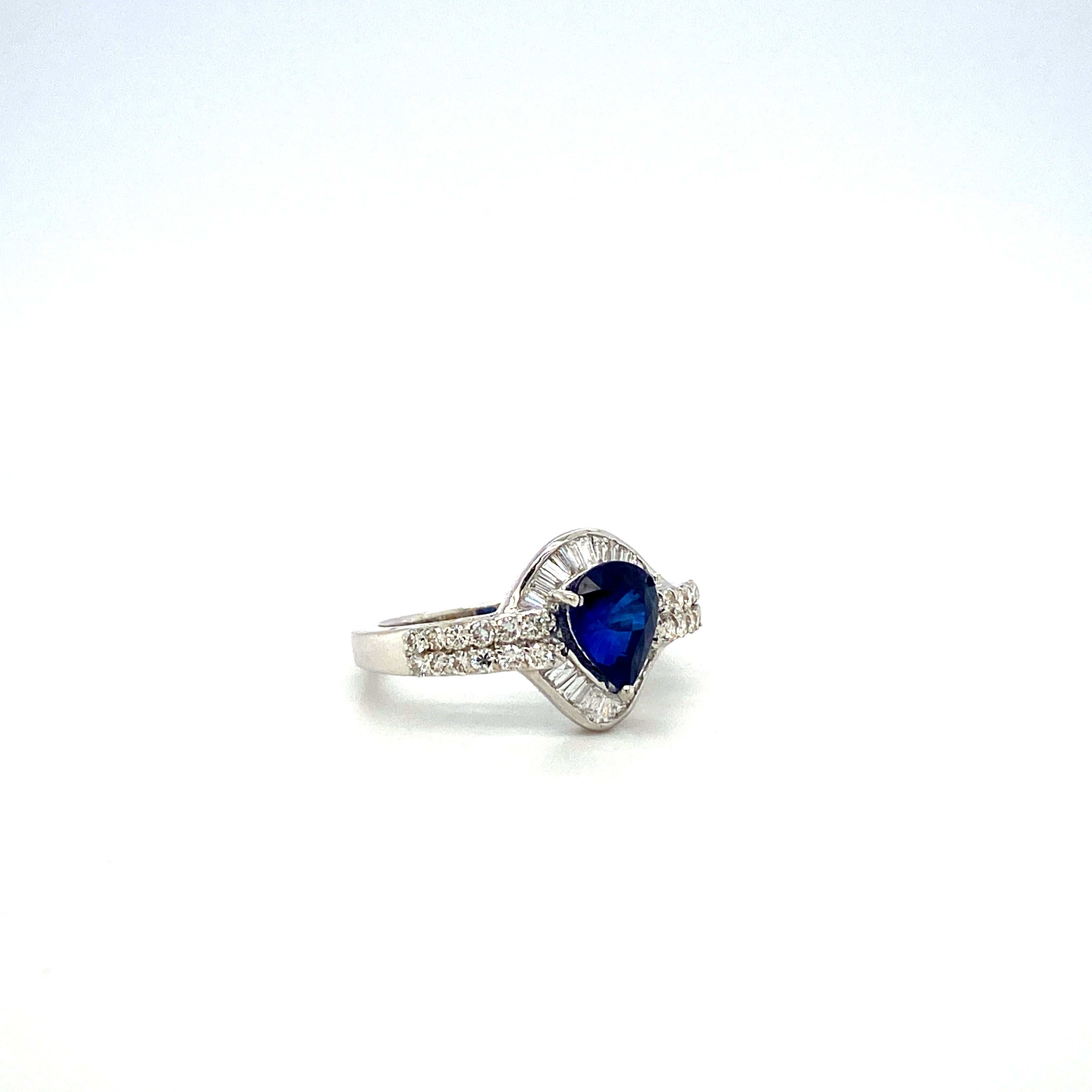 Sapphire and Diamond Ring in 18K White Gold - KGR 10182