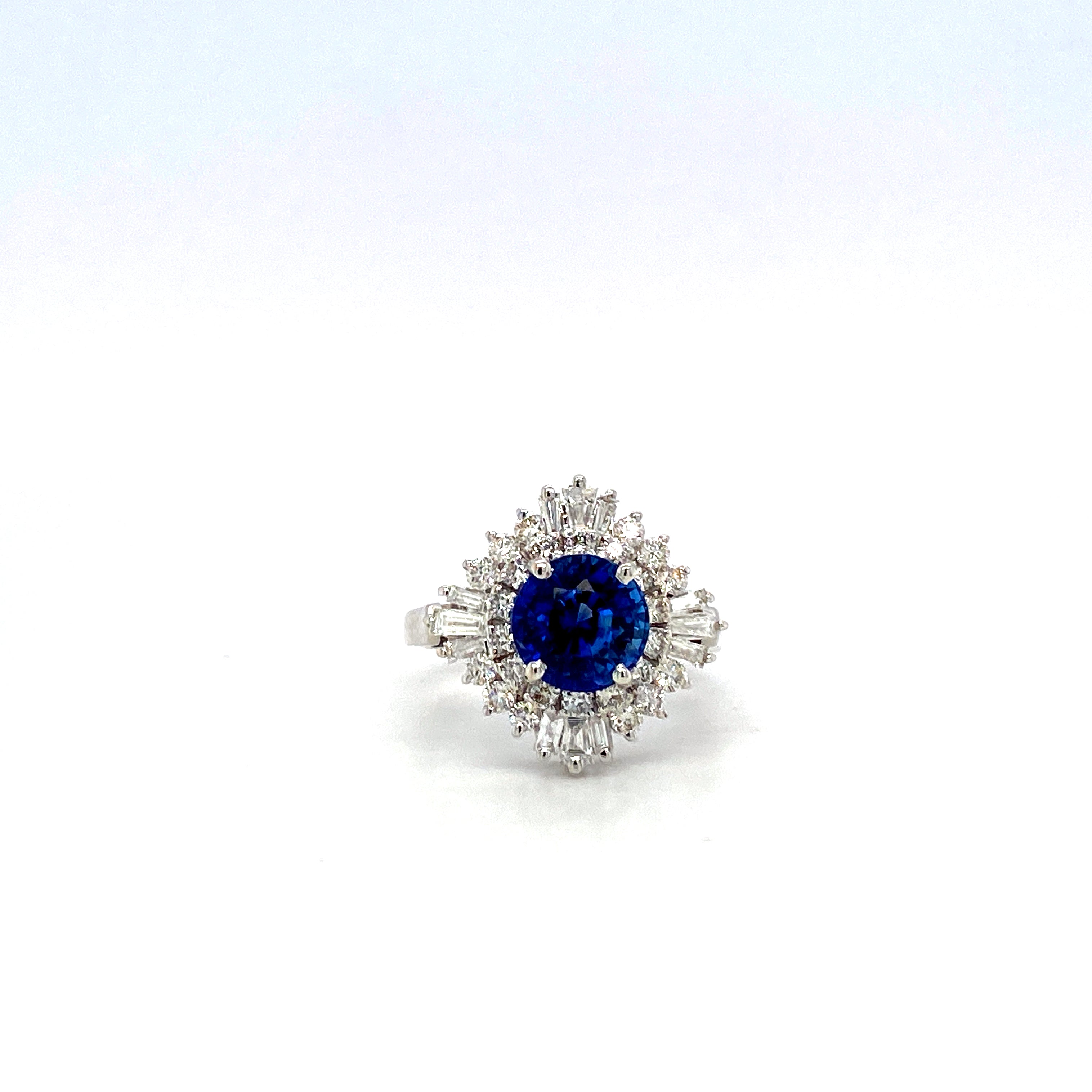 Sapphire and Diamond Ring in 18K White Gold - KGR 16547