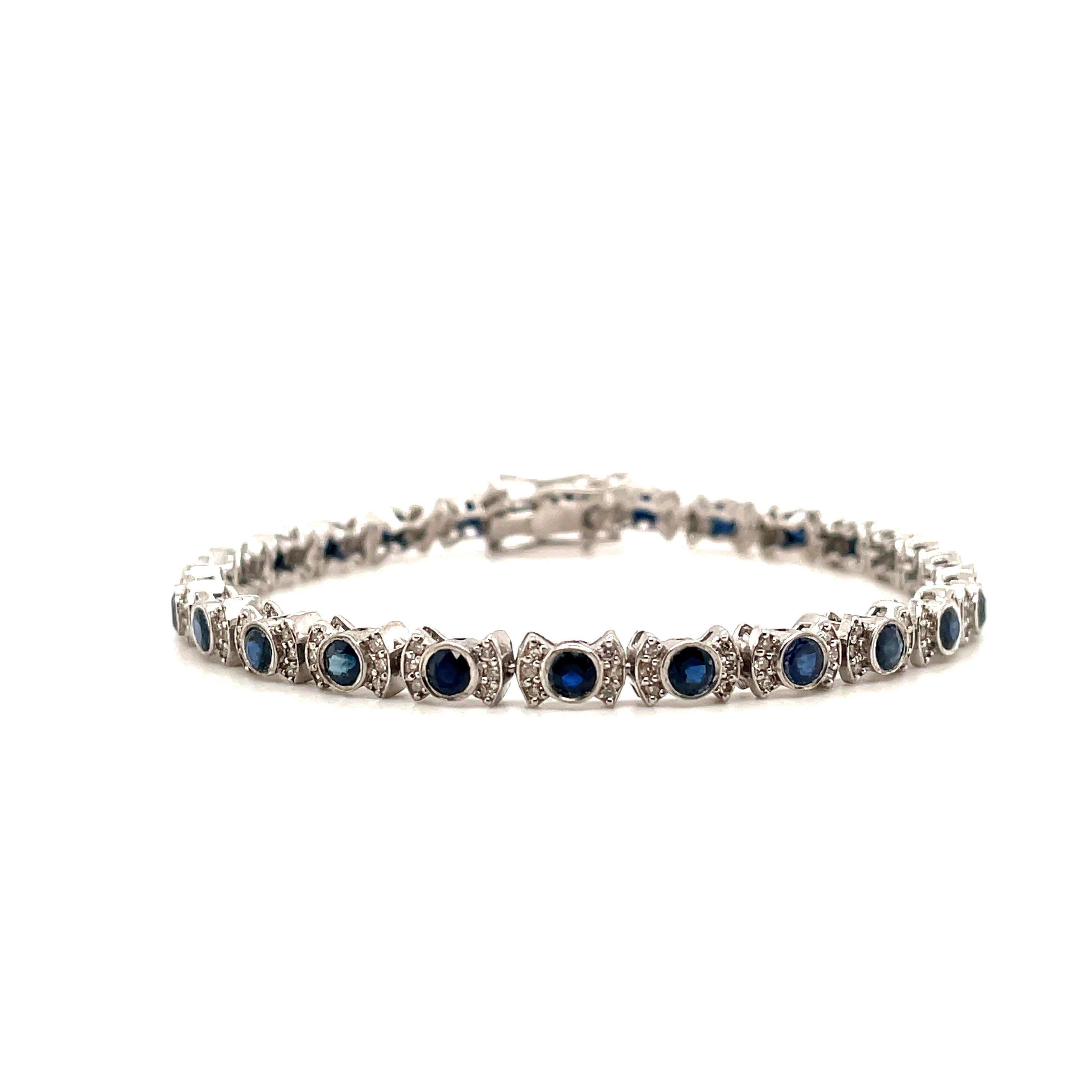 Emerald Bracelet in .925 Sterling Silver. - KSD 41282