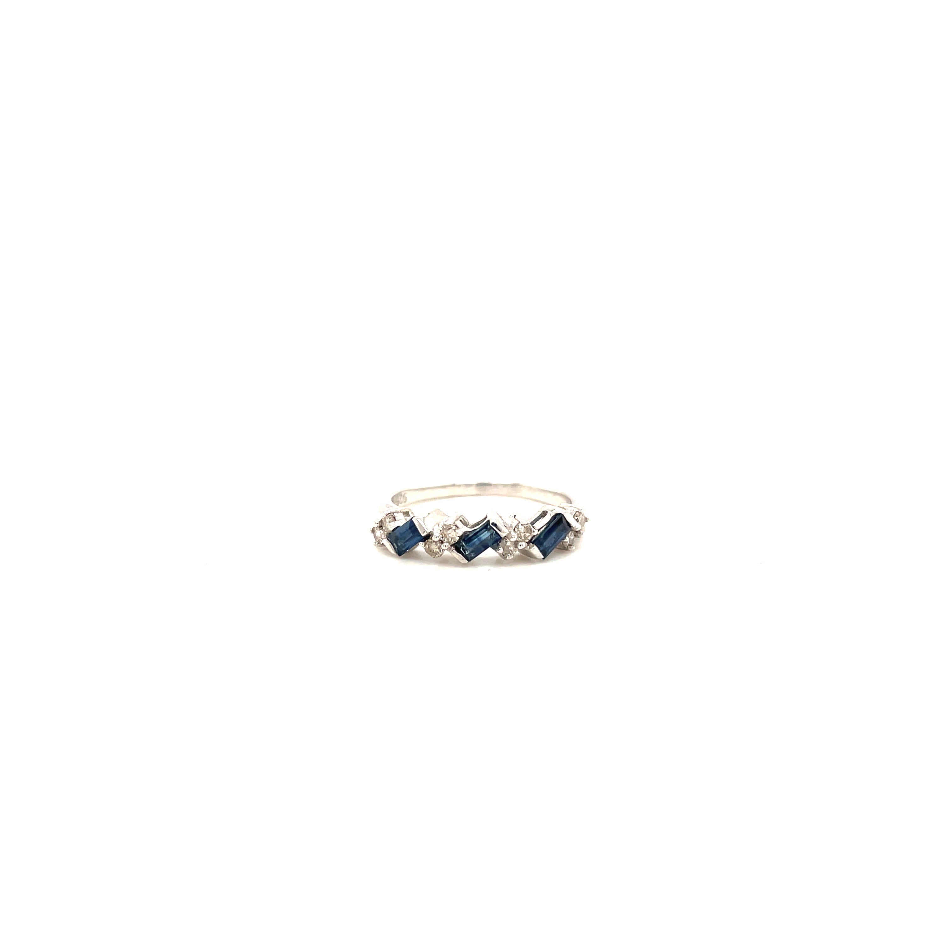 Emerald Ring in .925 Sterling Silver - KSR 11194