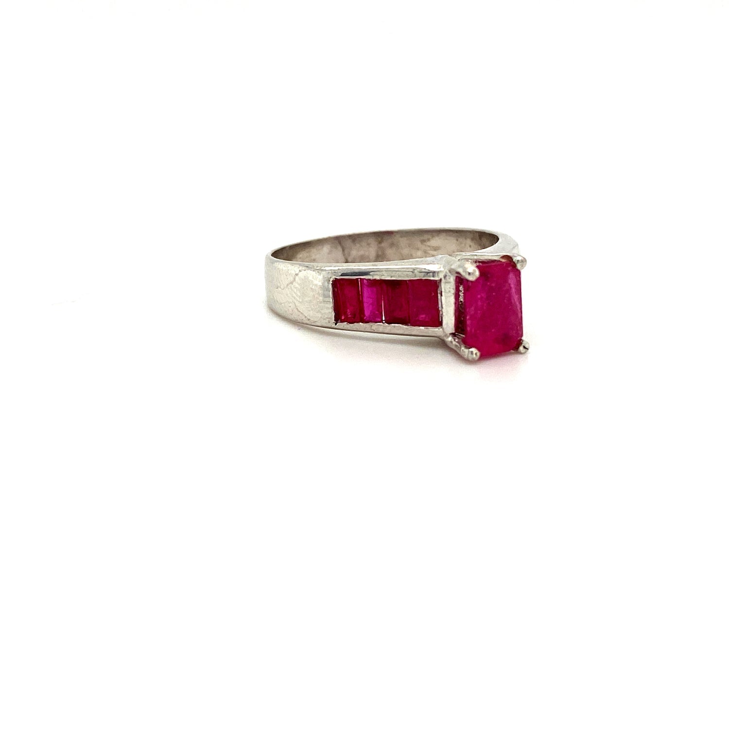 Ruby Ring in .925 Sterling Silver - KSR 2531
