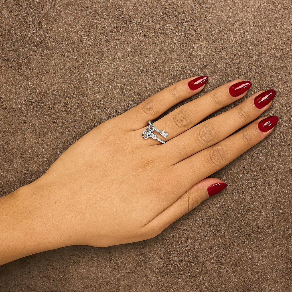 Sterling Silver 1/6 Cttw Key and Keyhole Diamond Ring