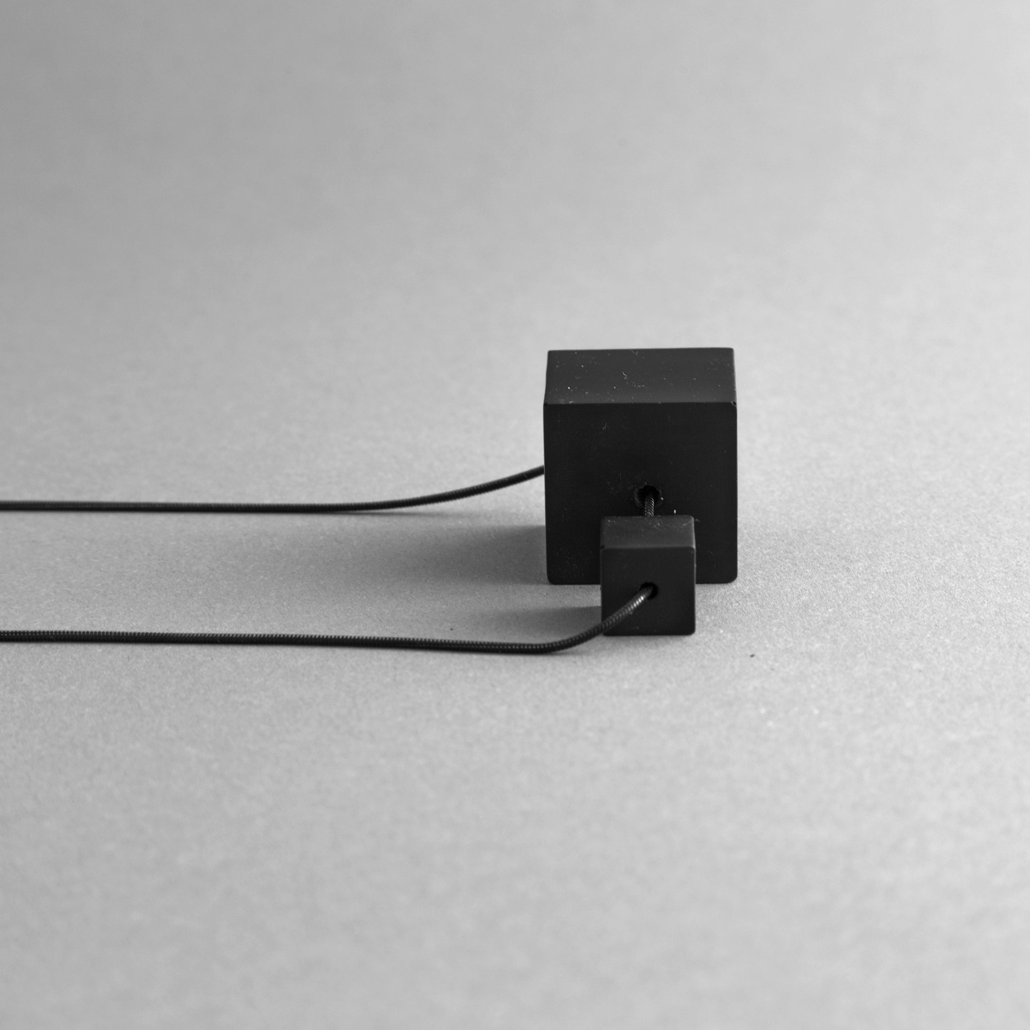 MODULODUE Necklace | Geometric Minimal Pendant