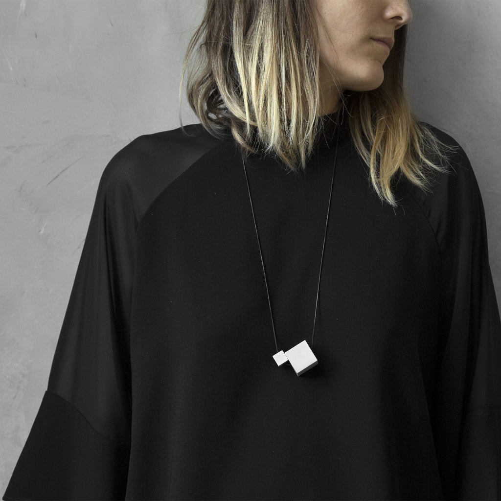 MODULODUE Necklace | Geometric Minimal Pendant