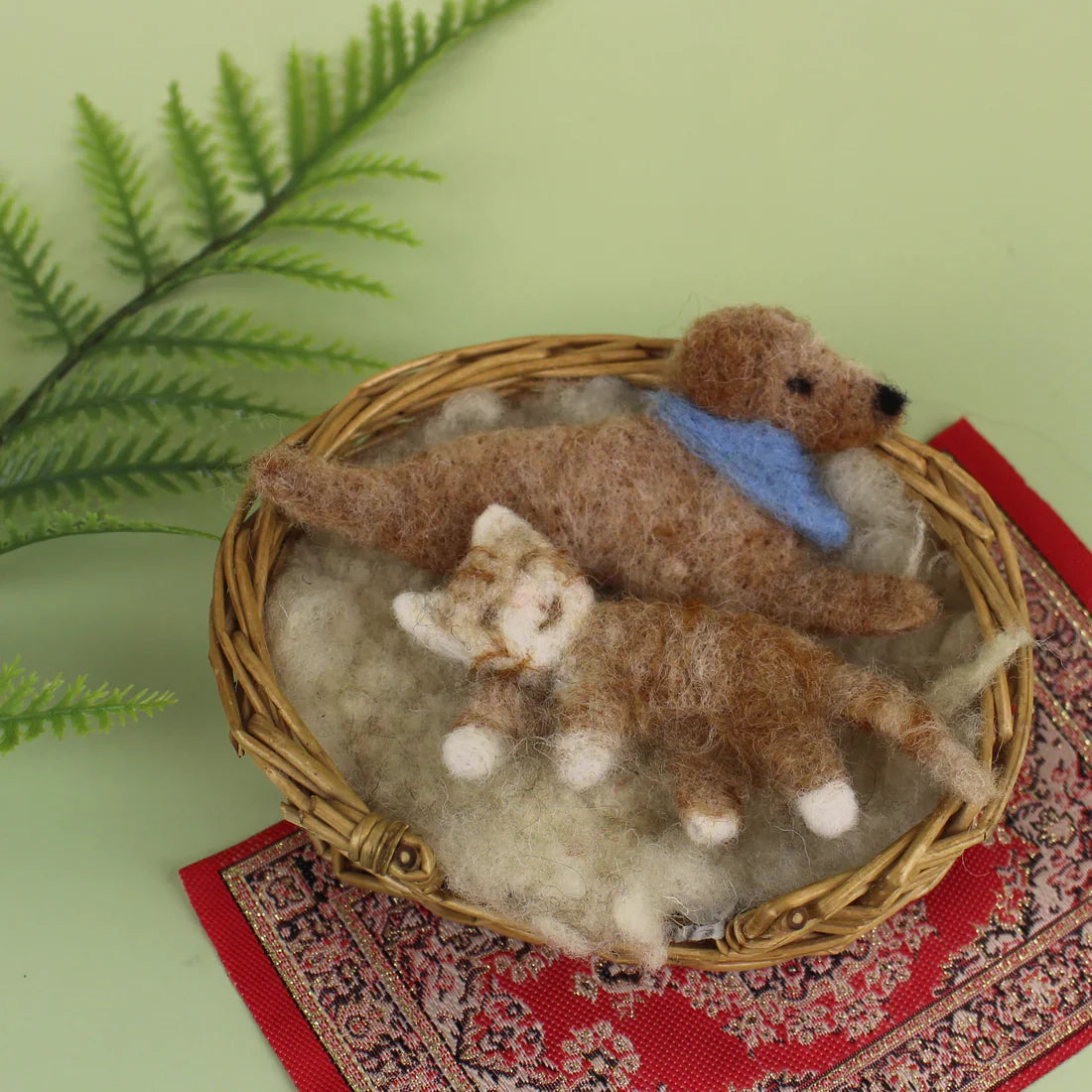 Dog and Cat Magnet Needle Felting Kit by The Makerss DogandCatMagnetNeedleFeltSmallKit-3