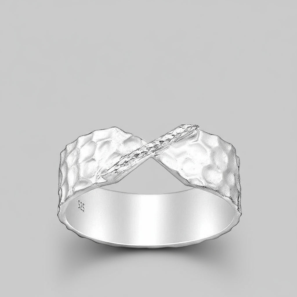 Ring Riverside - Sterling Silver River-Inspired Ring