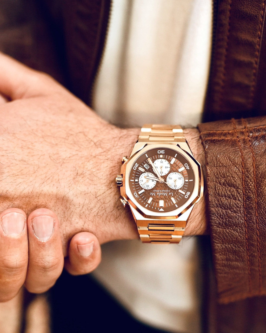 Crimson Horizon Maroon Watch - Premium Luxury Timepiece-2