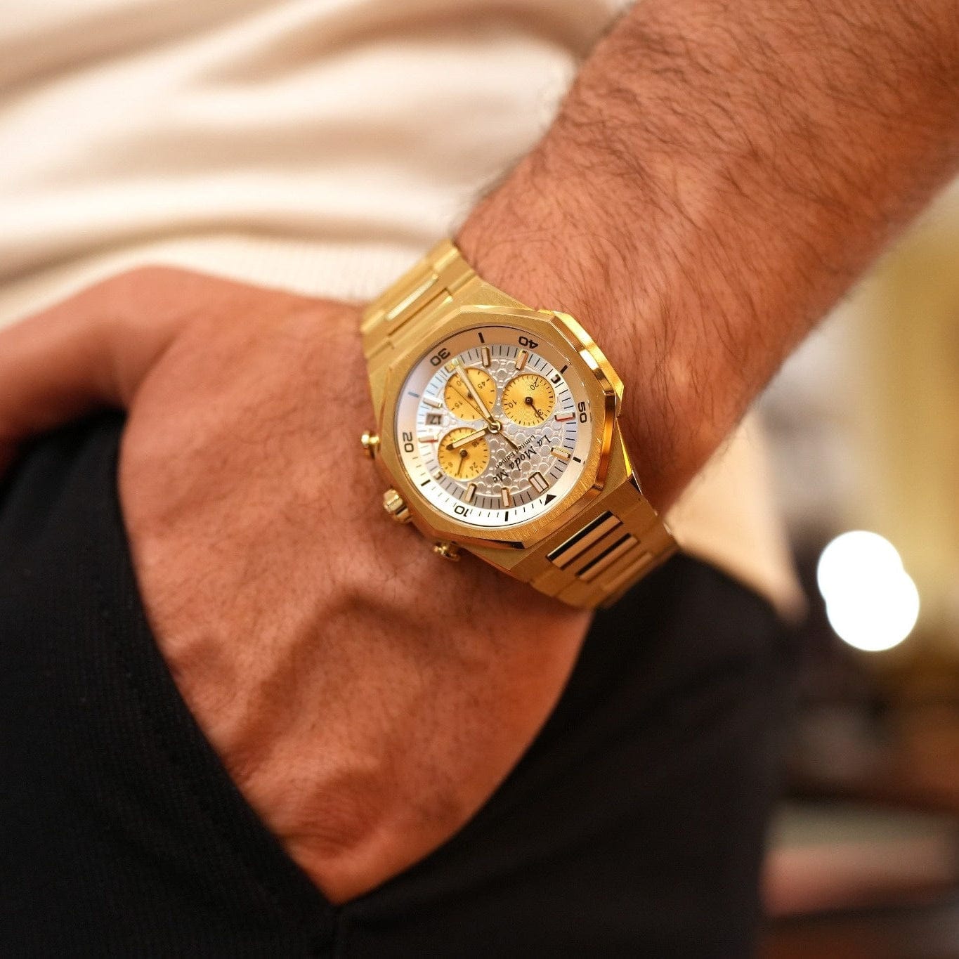 G-Euo Limited Edition Gold Tone Watch - Exclusive Luxury-2